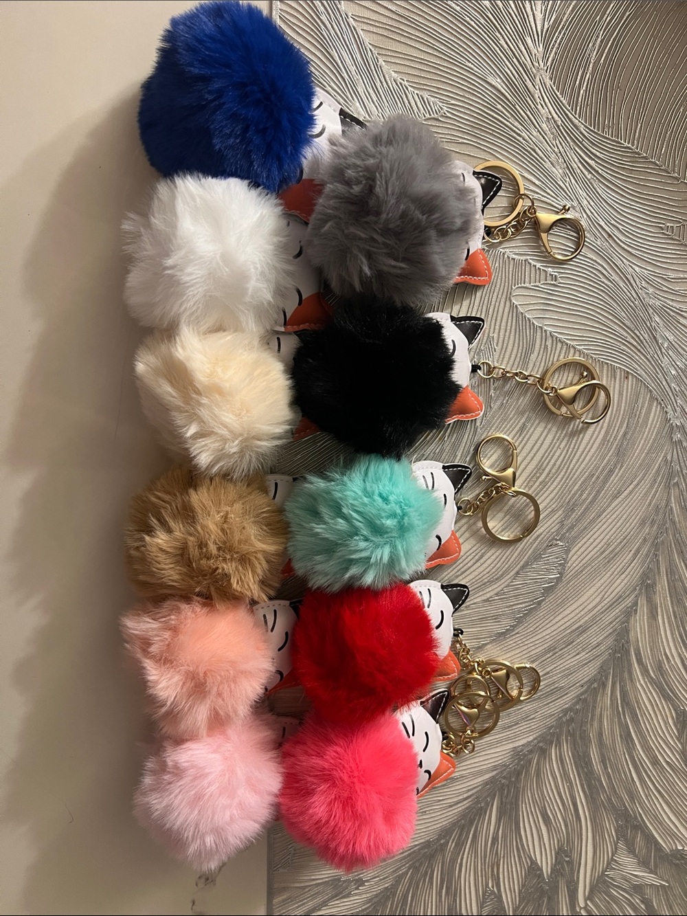 π₯Cute Cat Pom Pom Keychain - All Assorted Colors - Picture 3 of 12